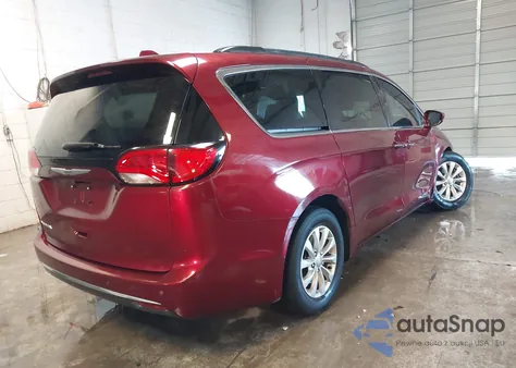 2019 Chrysler Pacifica Touring Plus from USA, damaged, VIN 2C4RC1FG3KR589322